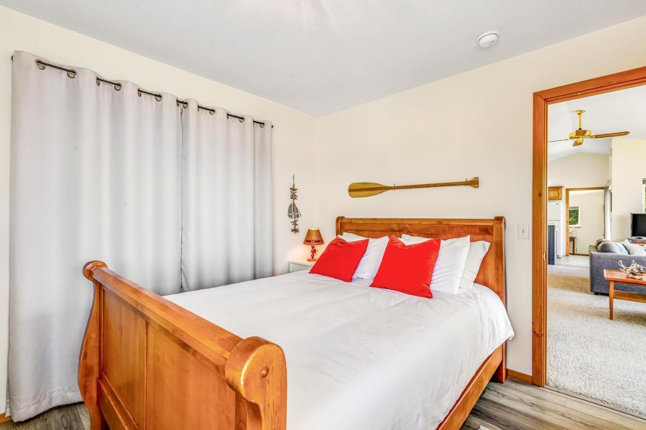 Вилла Harborside Retreat Vashon Экстерьер фото