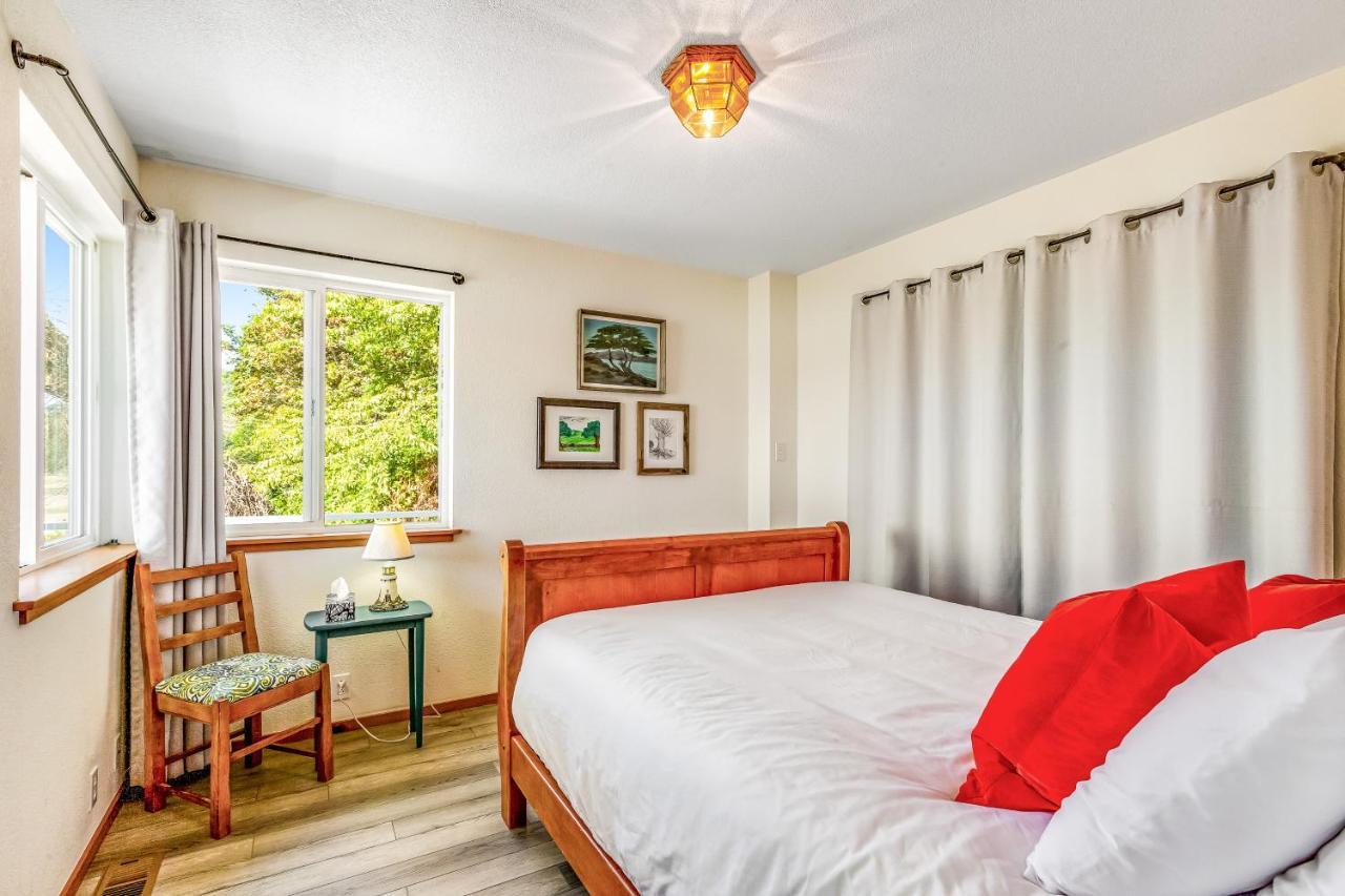 Вилла Harborside Retreat Vashon Экстерьер фото